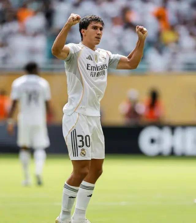 1-0!世俱杯疯狂夜:穆阿尼失单刀尤文出局