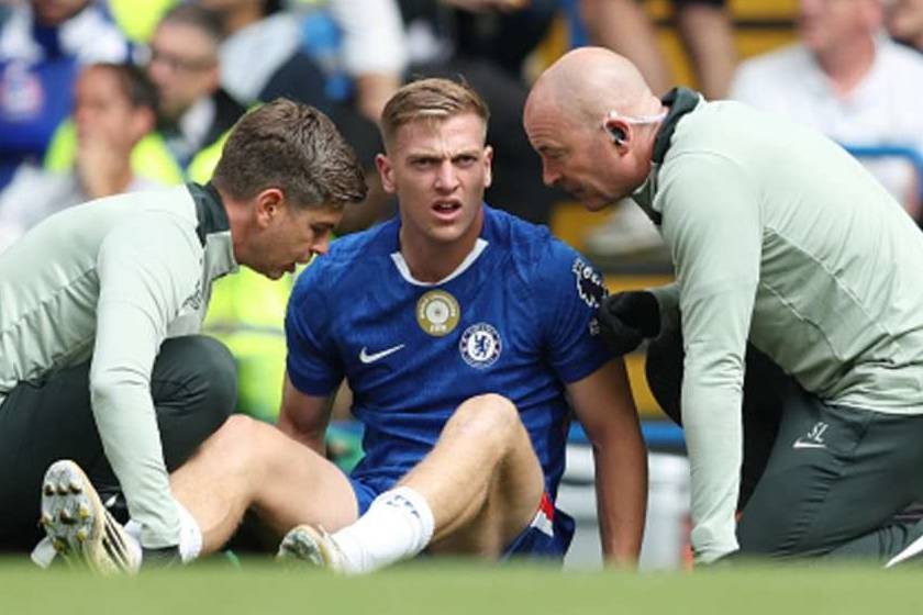 切尔西前锋德尔普伤缺3个月,将缺席欧冠首战,锋线告急召回吉乌