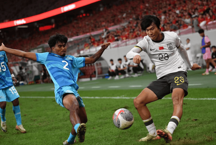 来真的?德甲名门追求李新翔,转会费超300万